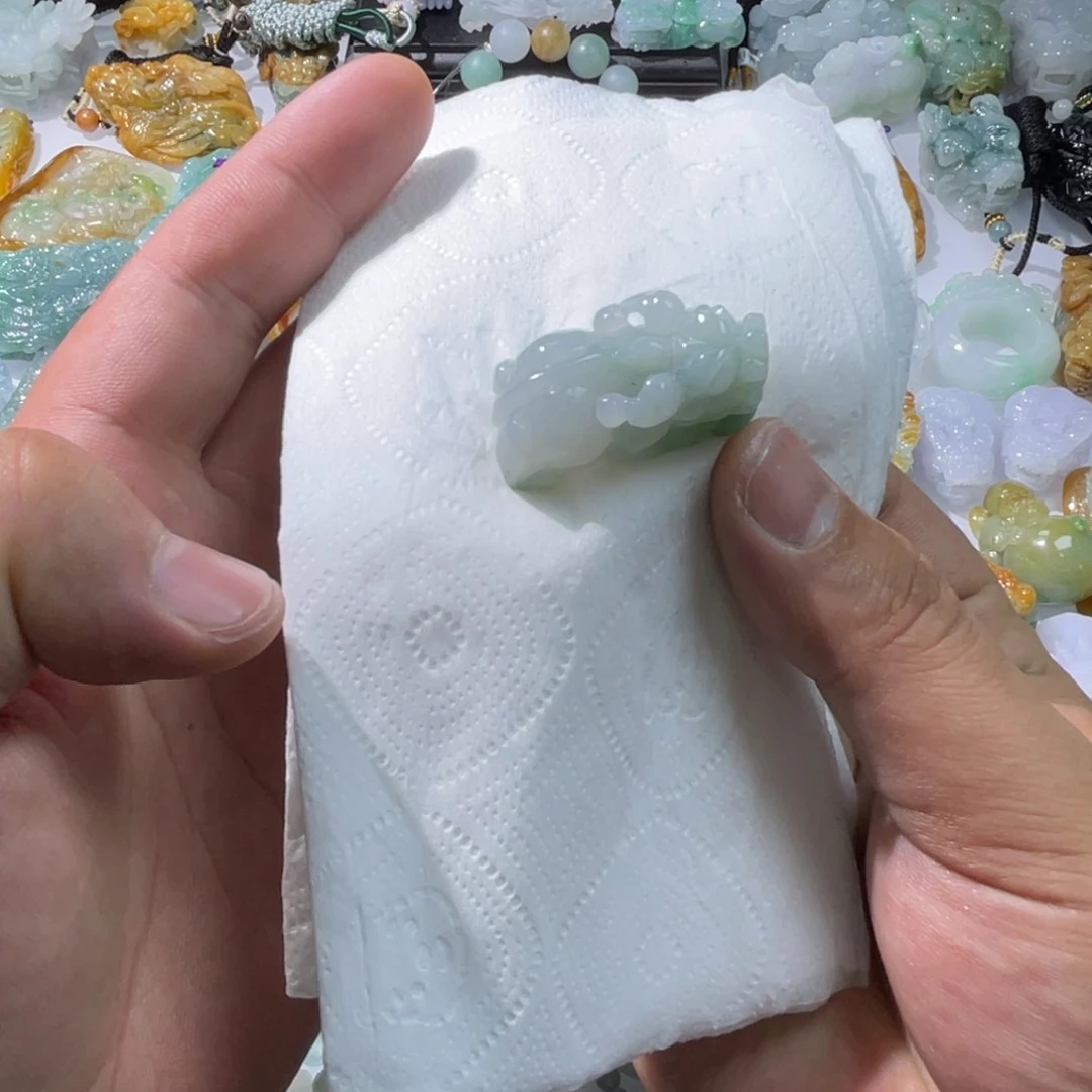 翡翠手链未镶嵌天然