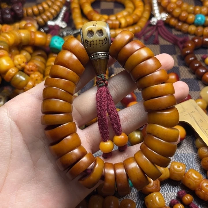 藏区牛牛材质手持