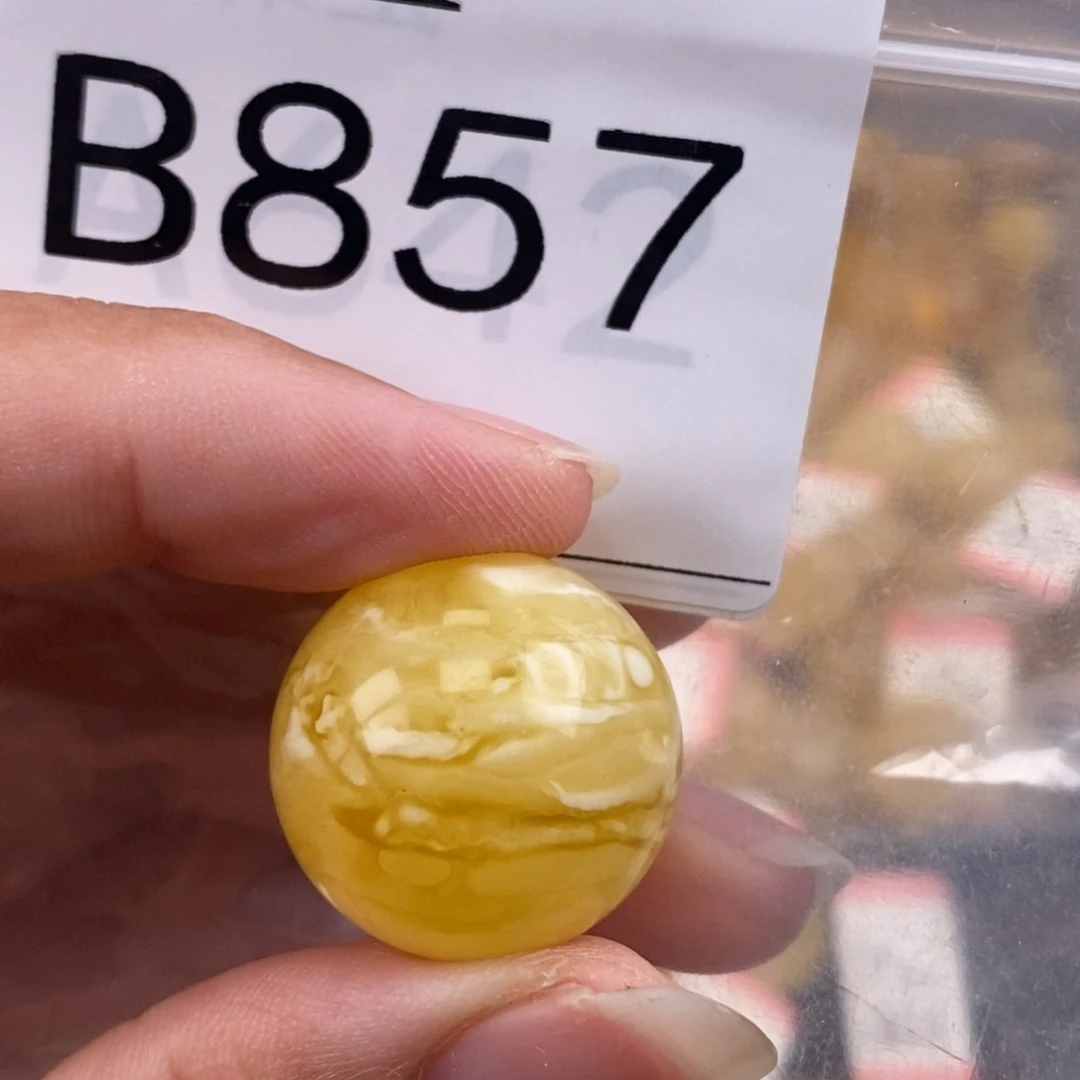 琥珀未镶嵌珠宝奇石21