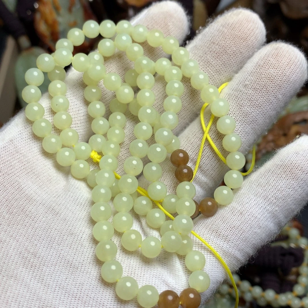 亖***哥岫岩老玉（透闪石质玉）未镶嵌挂件