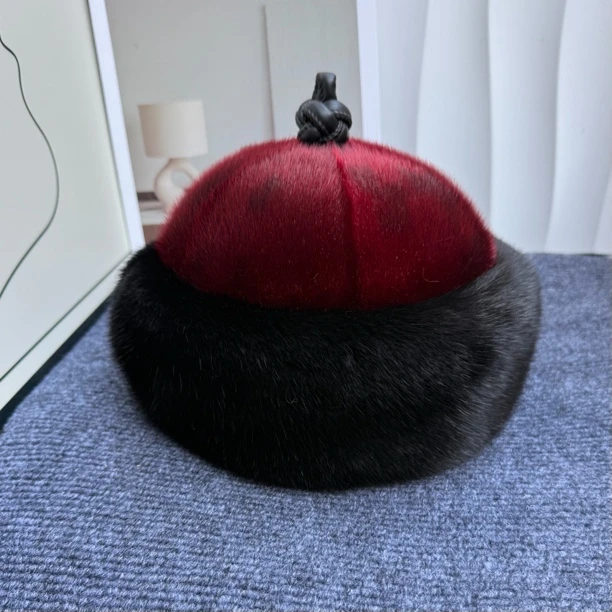 冬季新款国风新中式贝勒帽保暖护耳帽子时尚百搭红色冬天