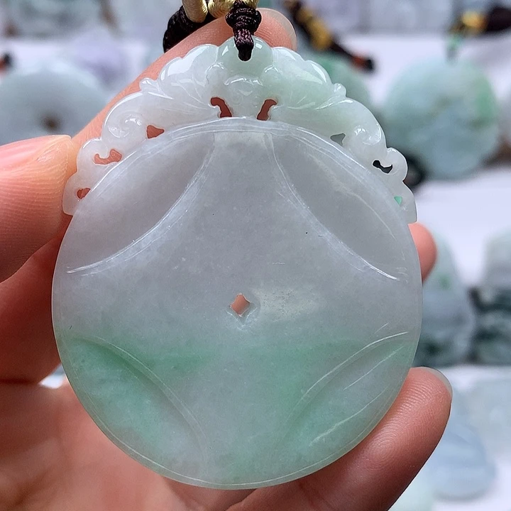 翡翠未镶嵌颈饰仿古无事牌两面工艺福利