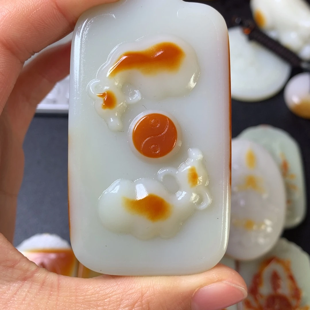 和田玉颈饰未镶嵌冲*
