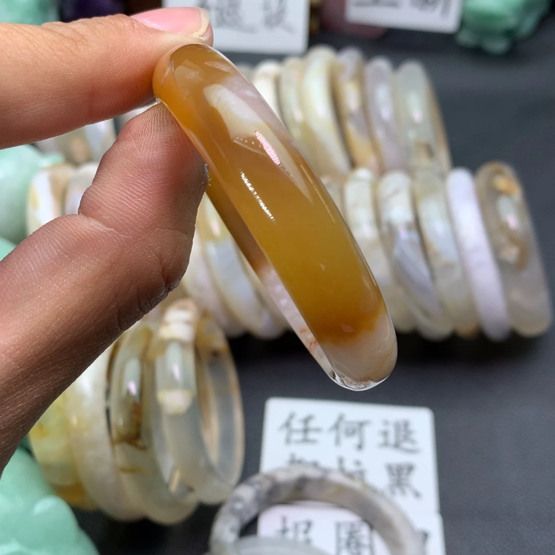 b***r玛瑙/玉髓合金手镯