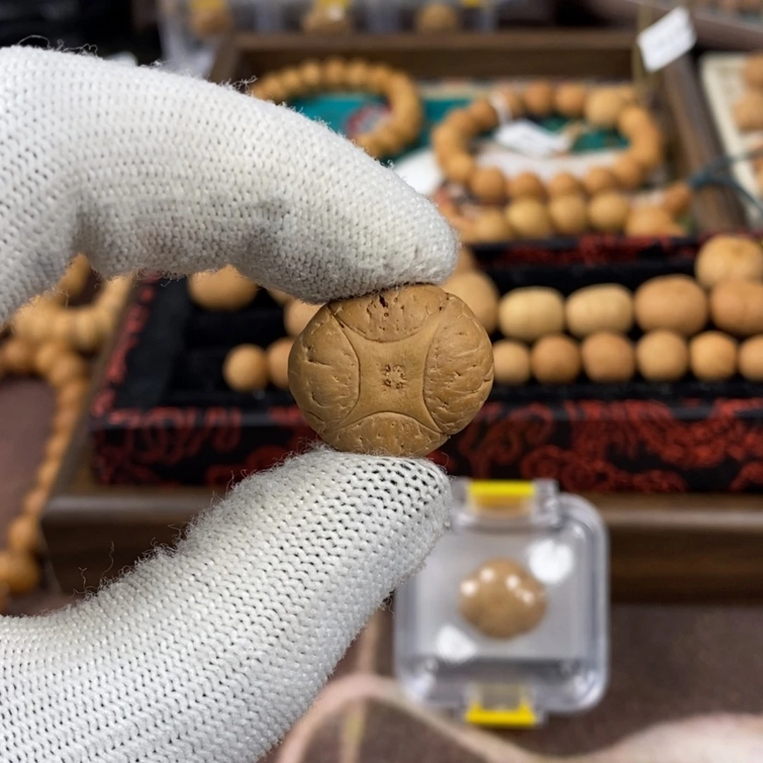 凤眼菩提吊坠22.8麒麟单颗