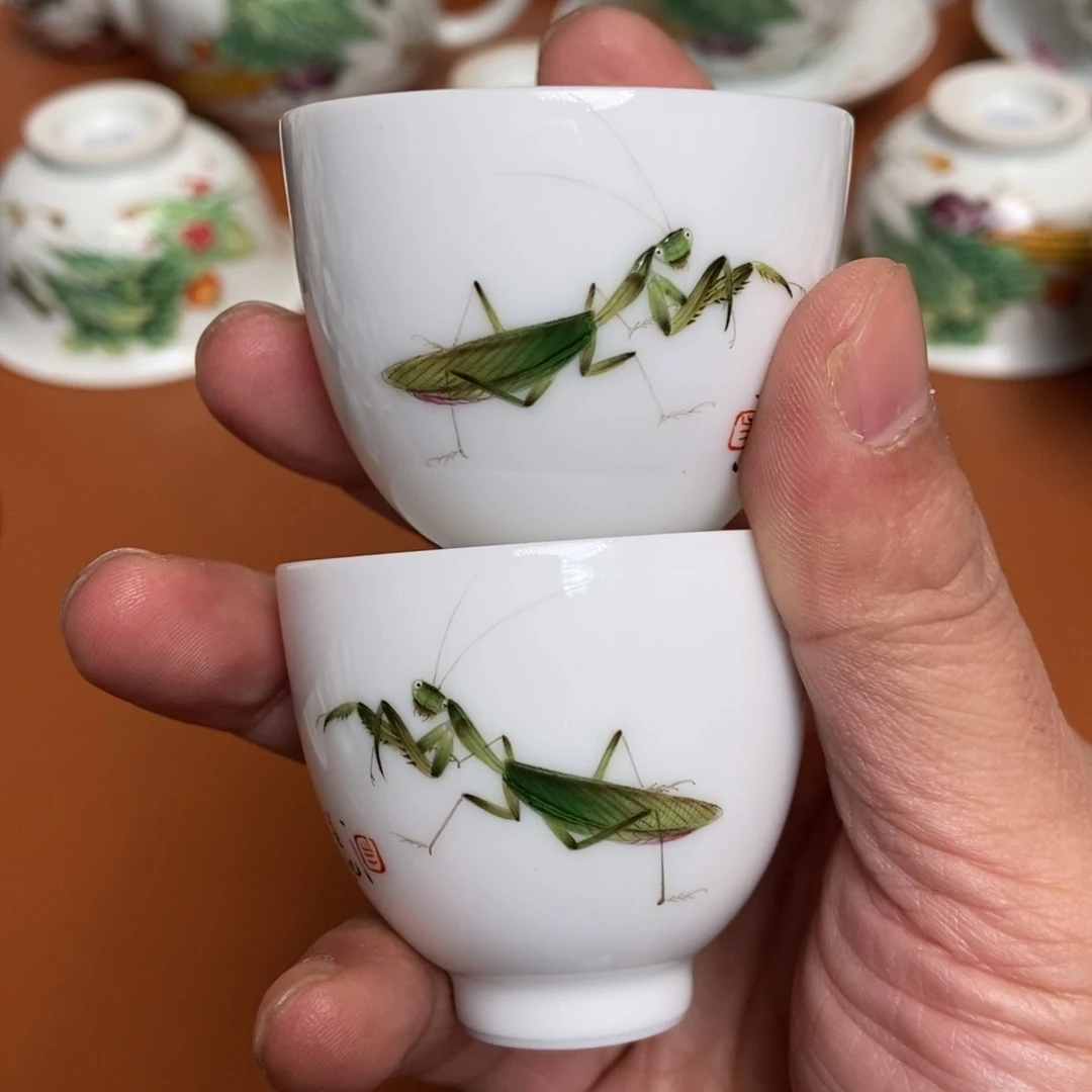 手工珐琅彩螳螂对杯