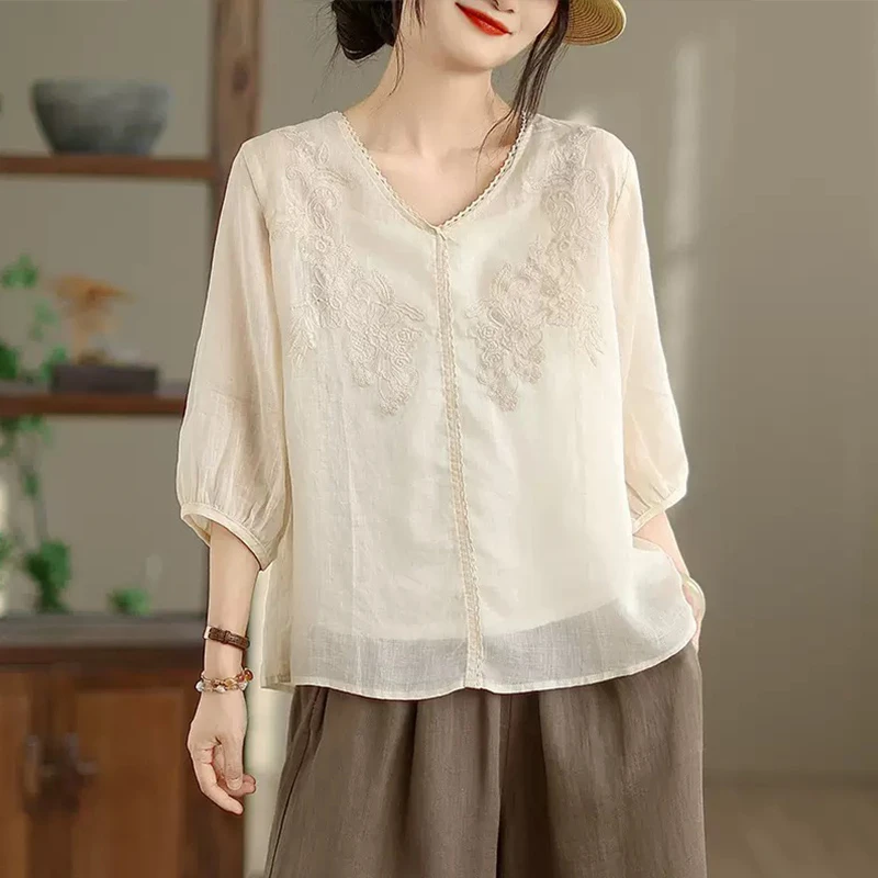 复古苎麻内里包边刺绣V领 衬衫女夏新款文艺宽松百搭显瘦衬衣