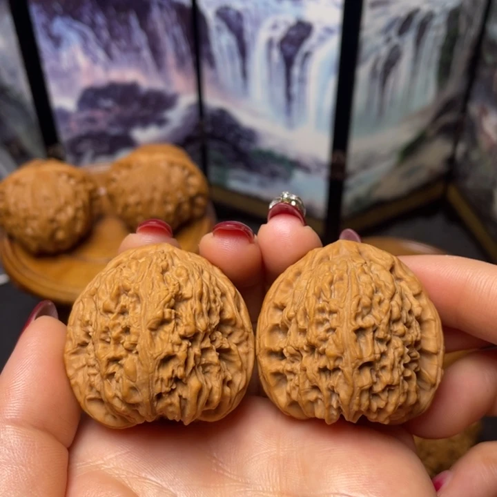 文玩核桃把件39全品南疆石