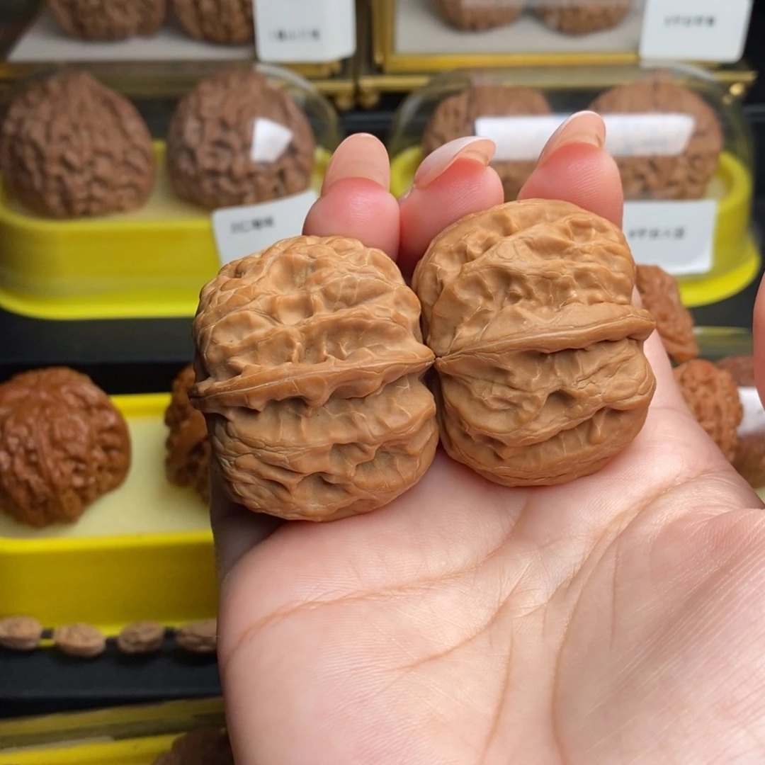 文玩核桃吊坠42平谷方块全