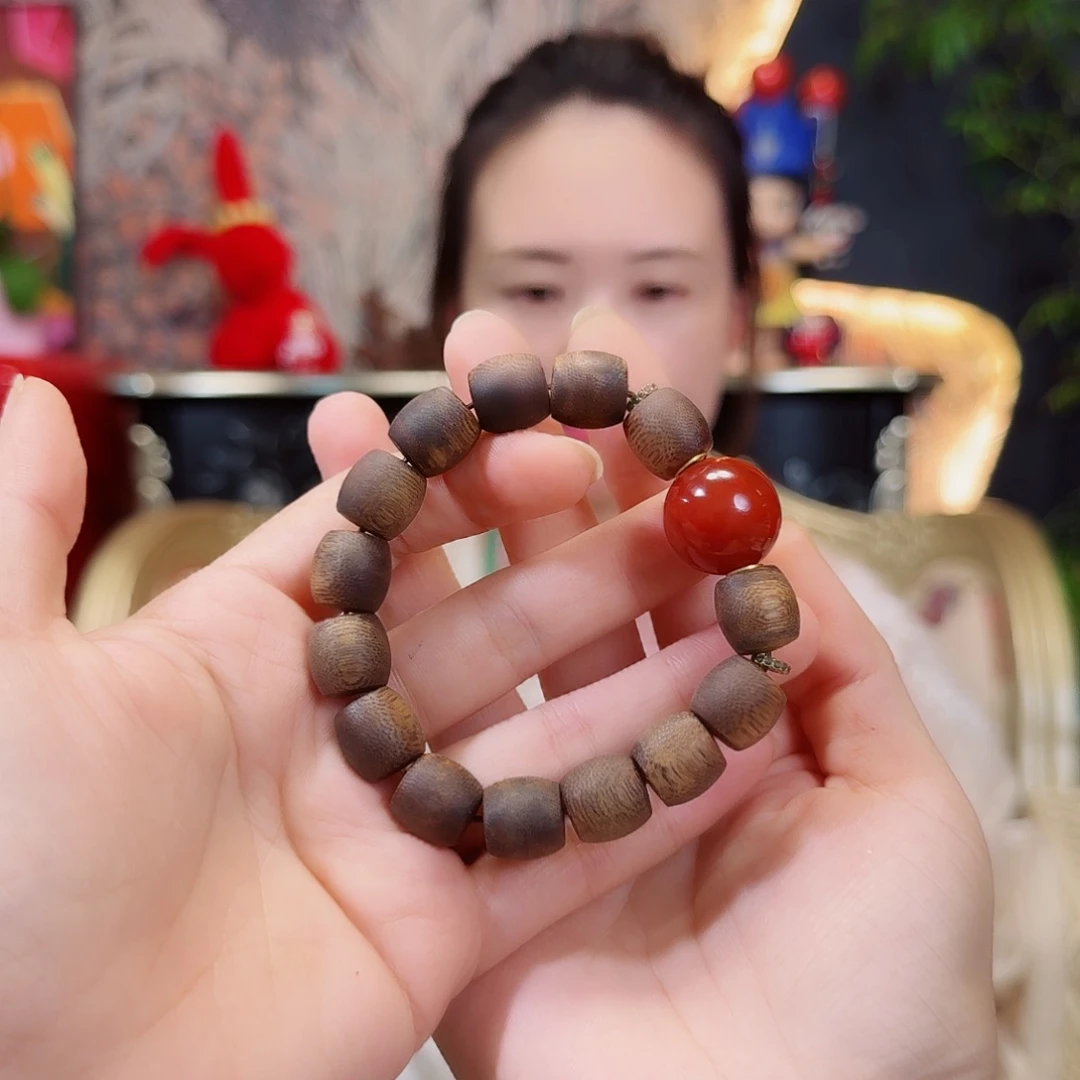 手串沉香精致手串18K