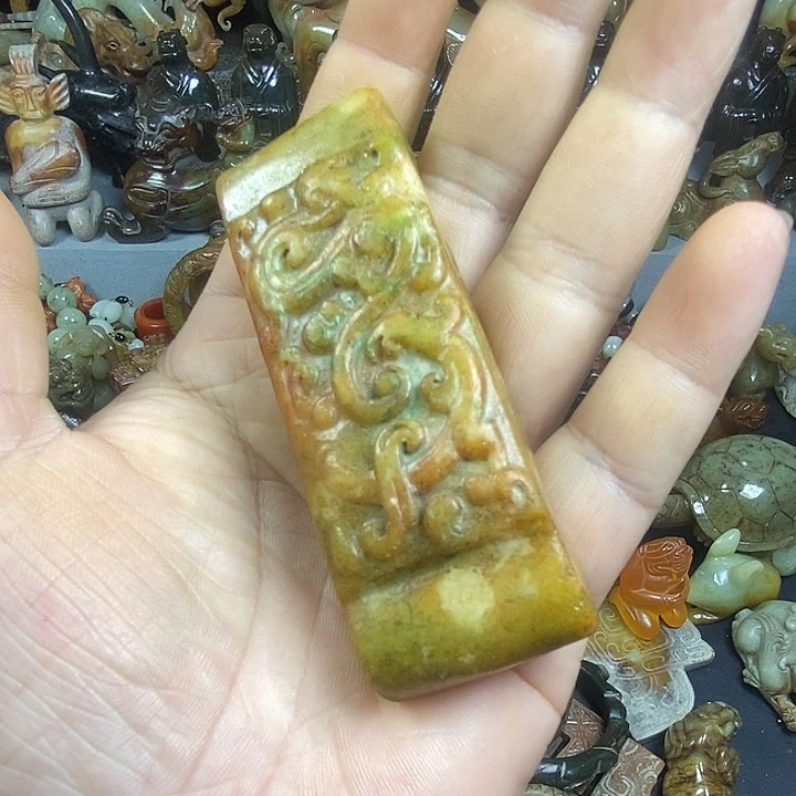 和田玉未镶嵌挂件