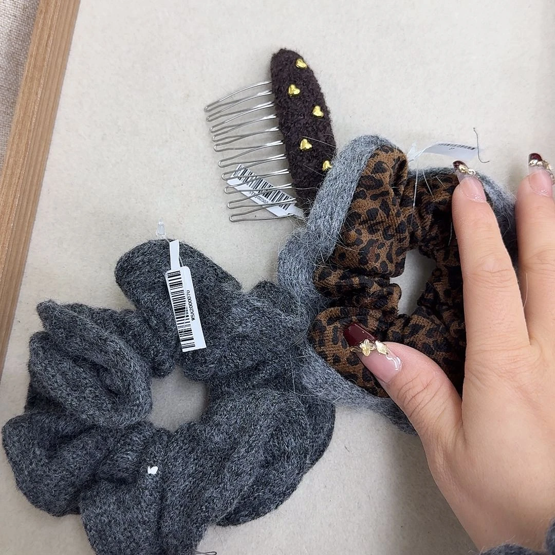 皮质铁合金夹子53