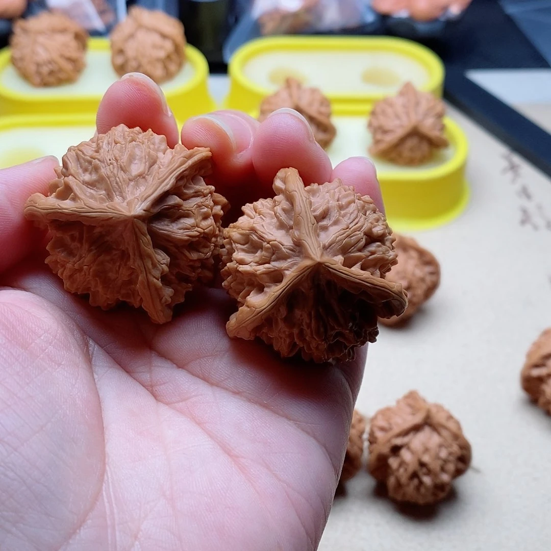 文玩核桃把件楚**鞋文玩核桃