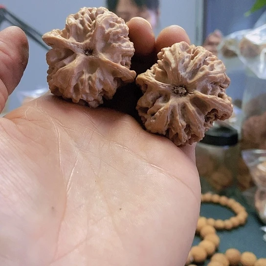 【闪购商品】把件文玩核桃41闷尖苹果
