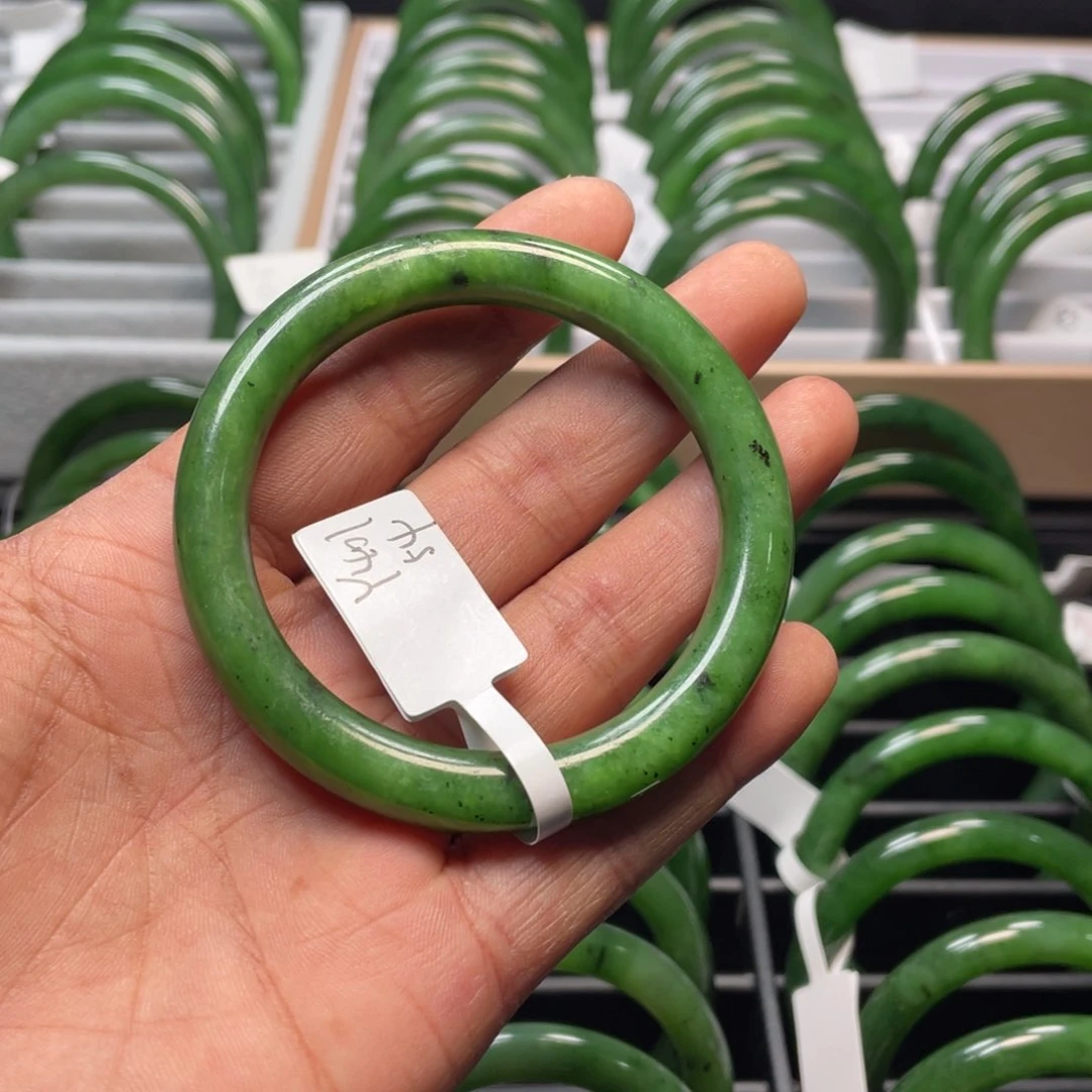 和田玉（碧玉）未镶嵌手镯平**乐