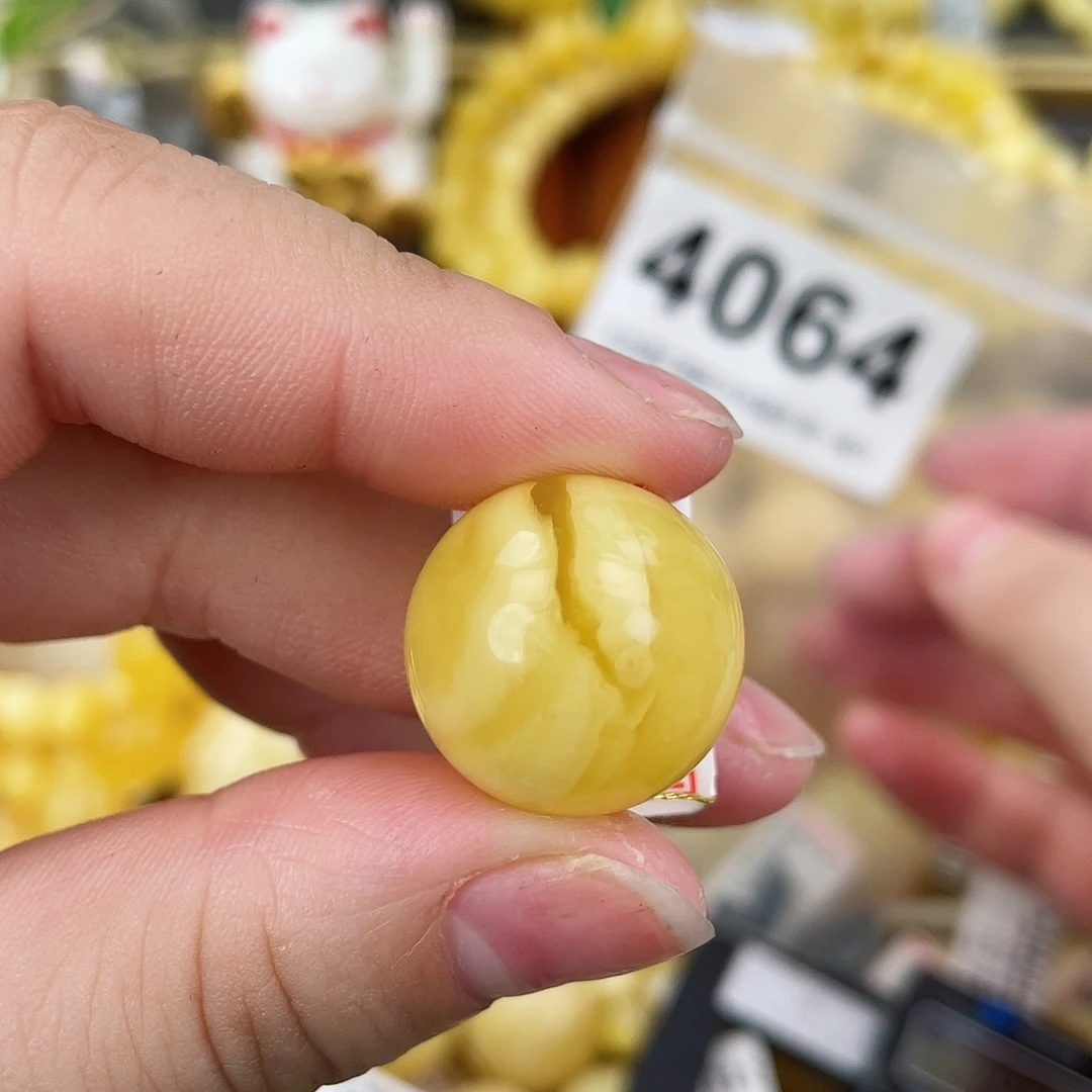 蜜蜡未镶嵌珠宝奇石18.9