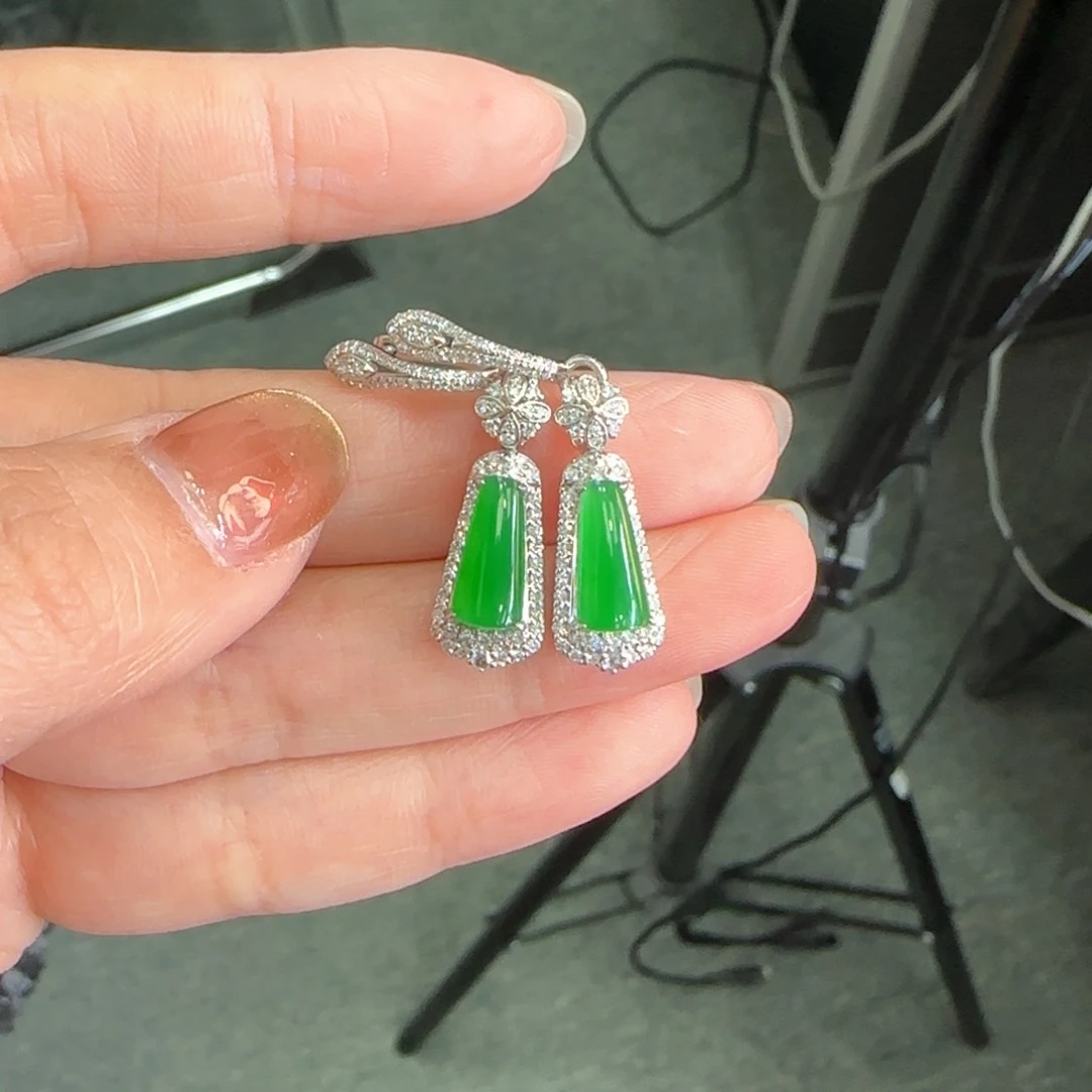 【闪购商品】翡翠耳饰18K金镶嵌X****a天然缅甸A货翡翠