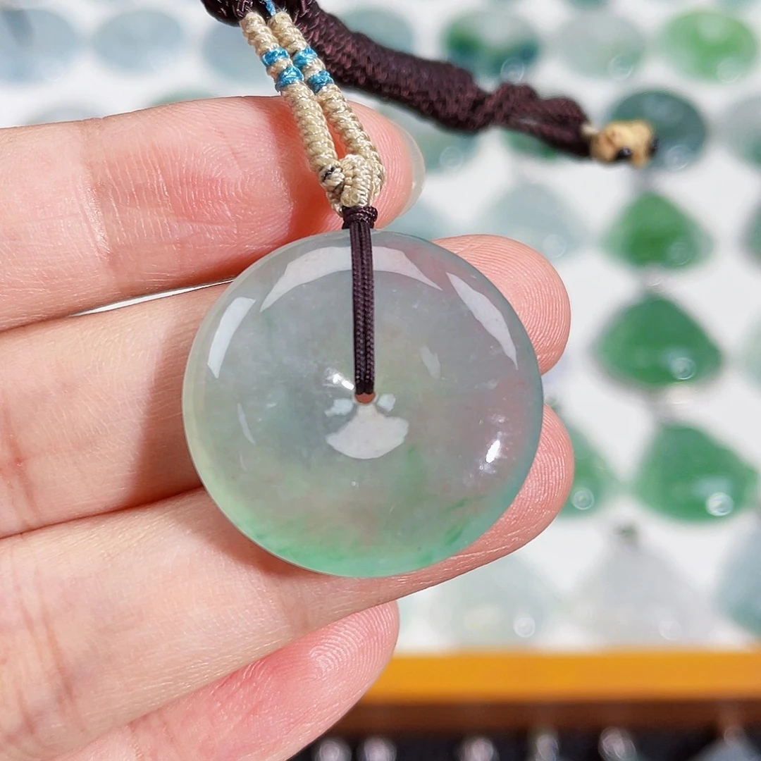 颈饰未镶嵌翡翠吊坠