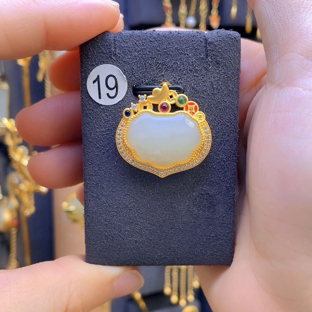 和田玉颈饰银S925镶嵌