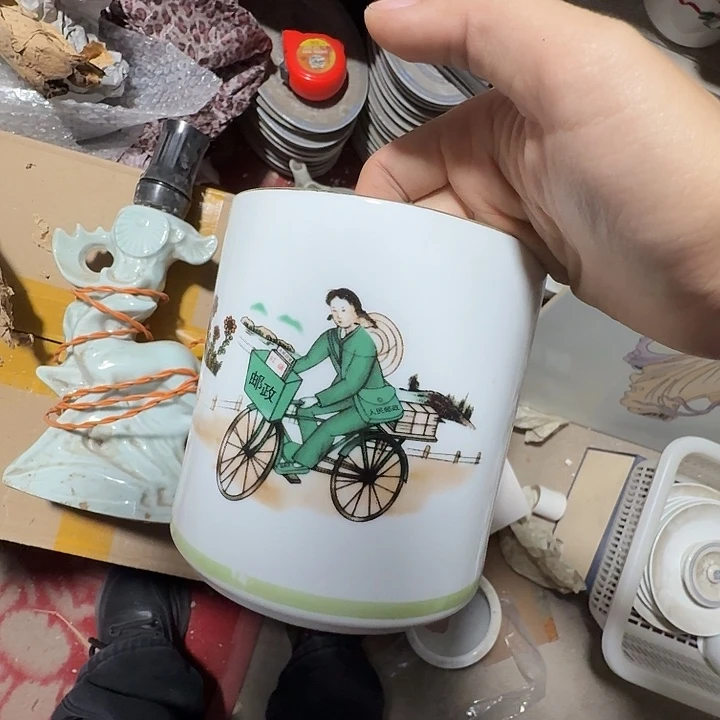 景德镇的陶瓷瓷器