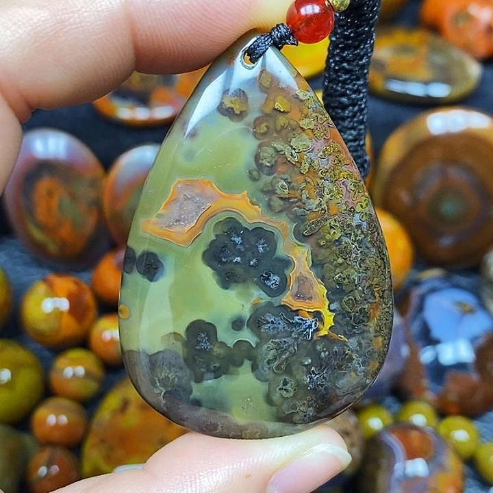 玛瑙/玉髓未镶嵌颈饰