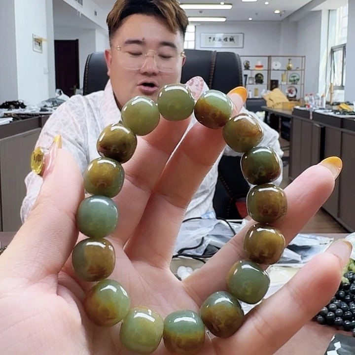手链未镶嵌透闪石质玉