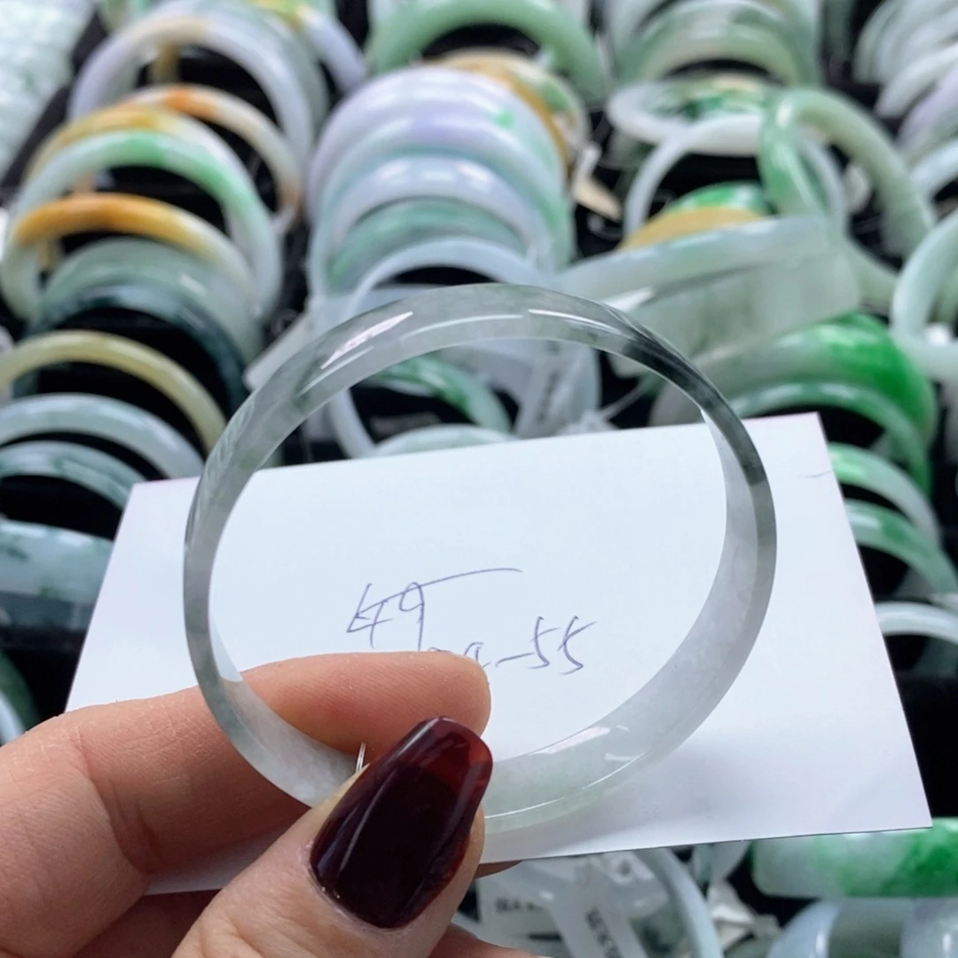 翡翠手镯未镶嵌公主