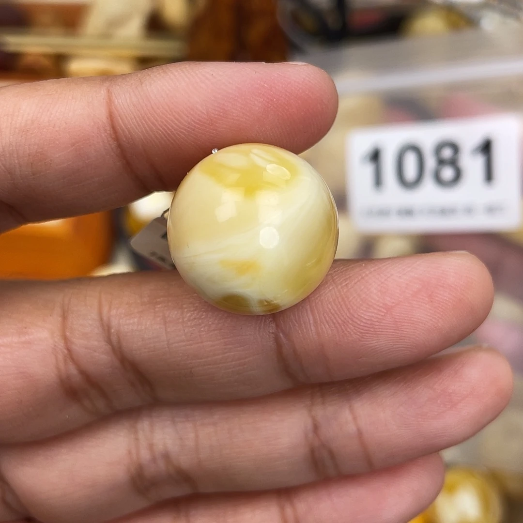 蜜蜡未镶嵌珠宝奇石沙眼20