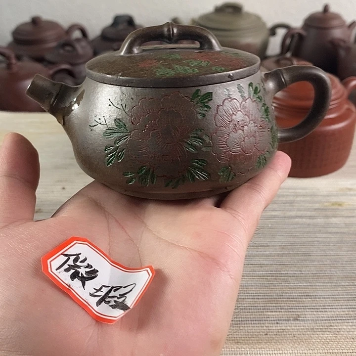 茶壶紫砂山**?紫砂茶壶