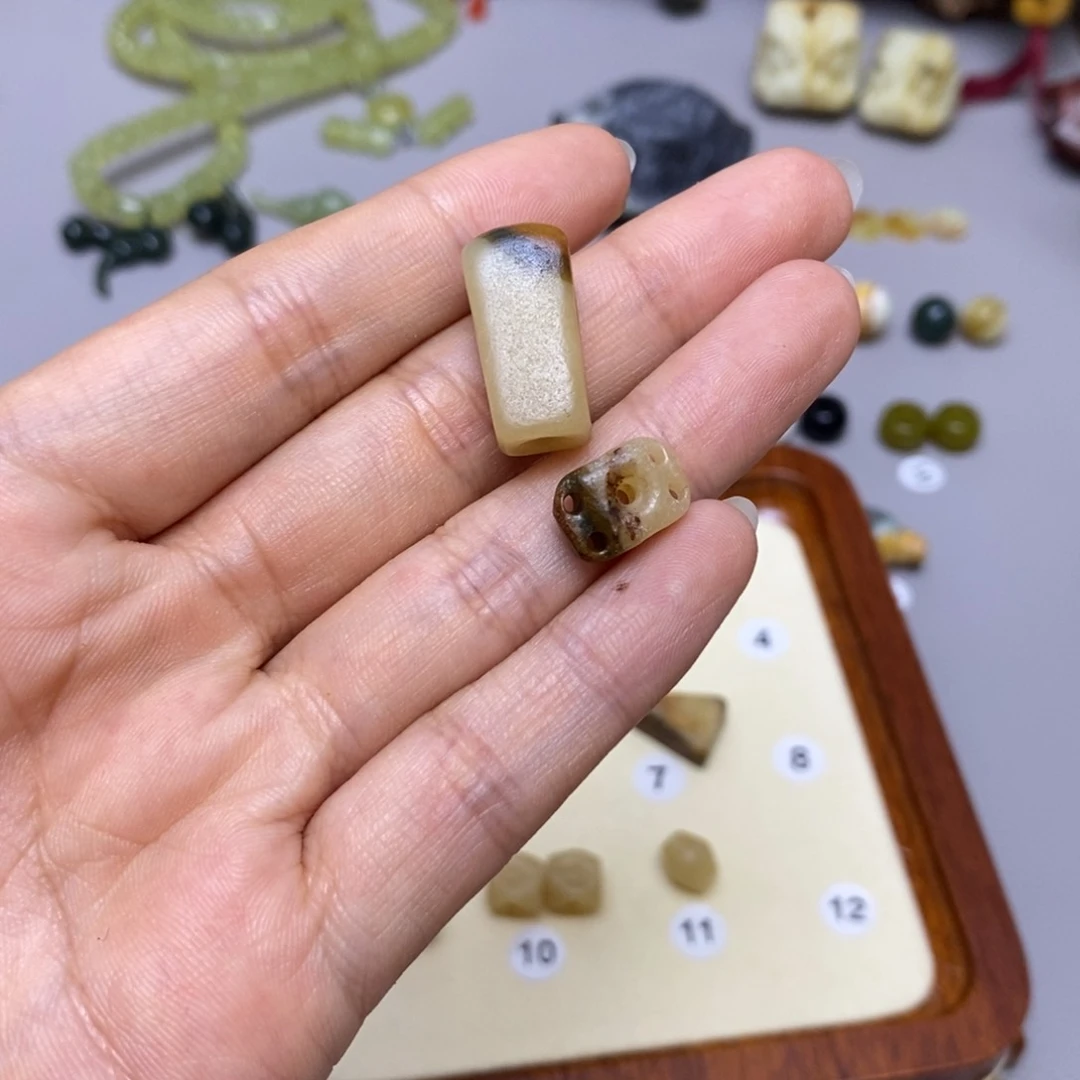 蛇纹石玉合金配饰?***?