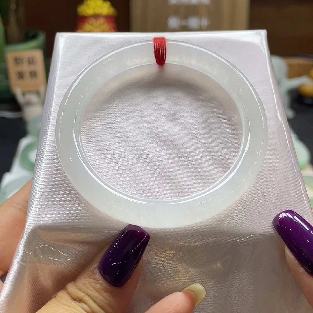 翡翠未镶嵌手镯61 号