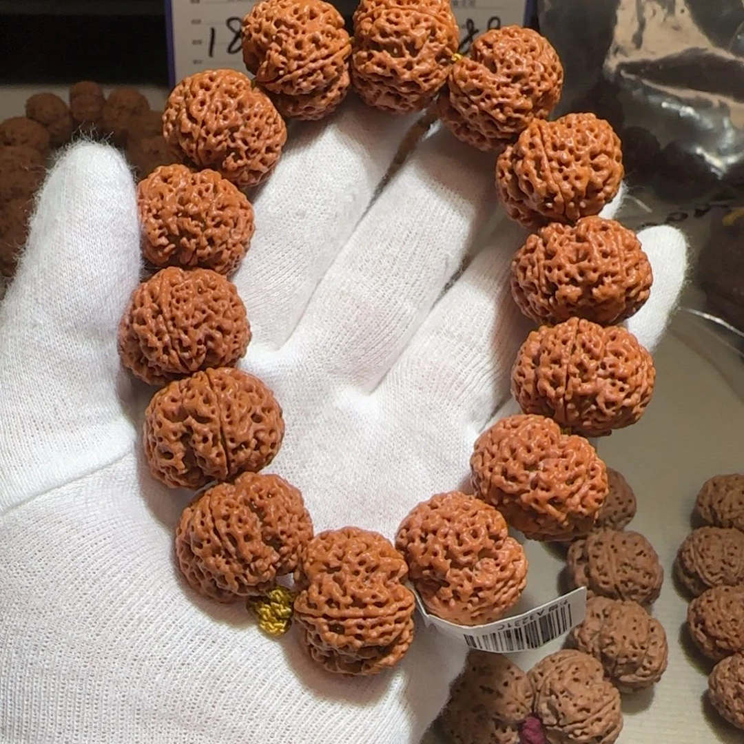 金刚菩提手串胖***，五星招财蜂王23×18