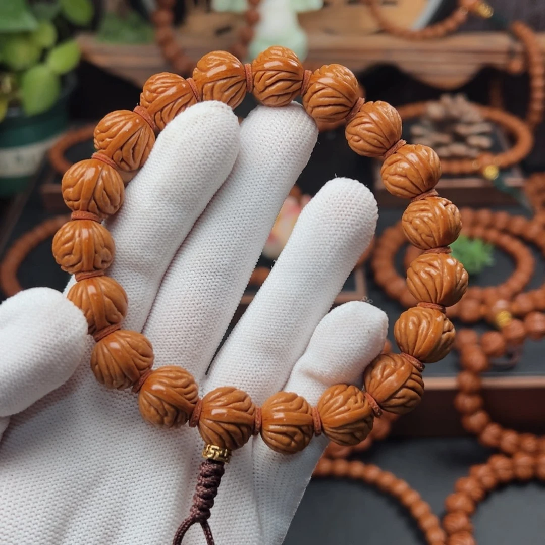 吊坠桃核1.4祥云手持