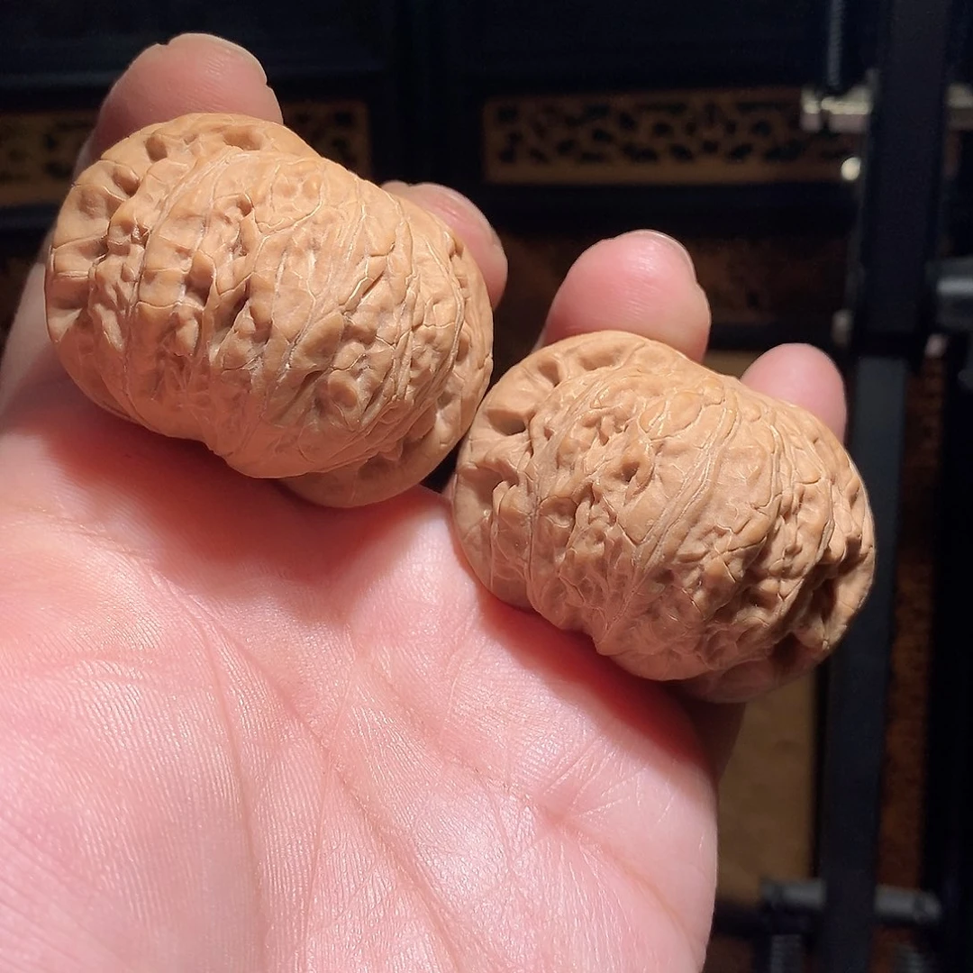 文玩核桃把件46铁锤全品