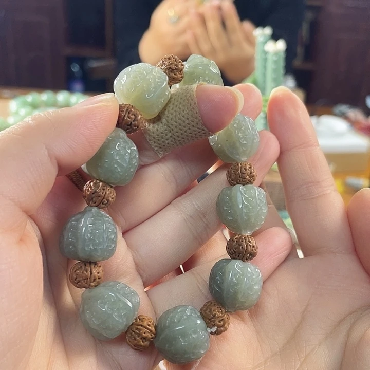 和田玉（黄玉）未镶嵌套链