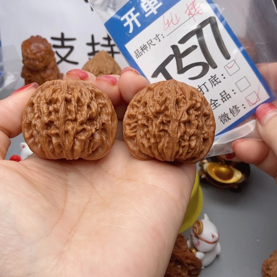 吊坠桃核核桃四座楼狮子头