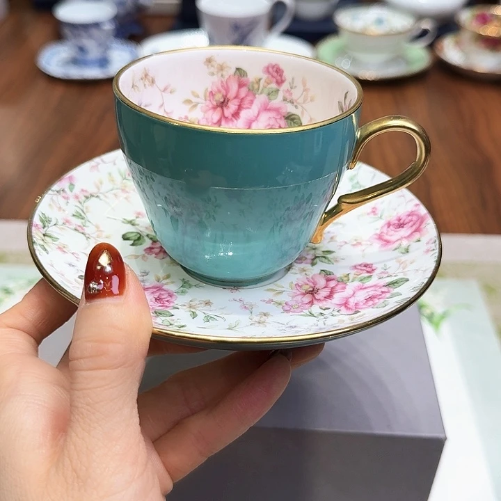 瓷片杯子杯子杯子水杯杯子水杯