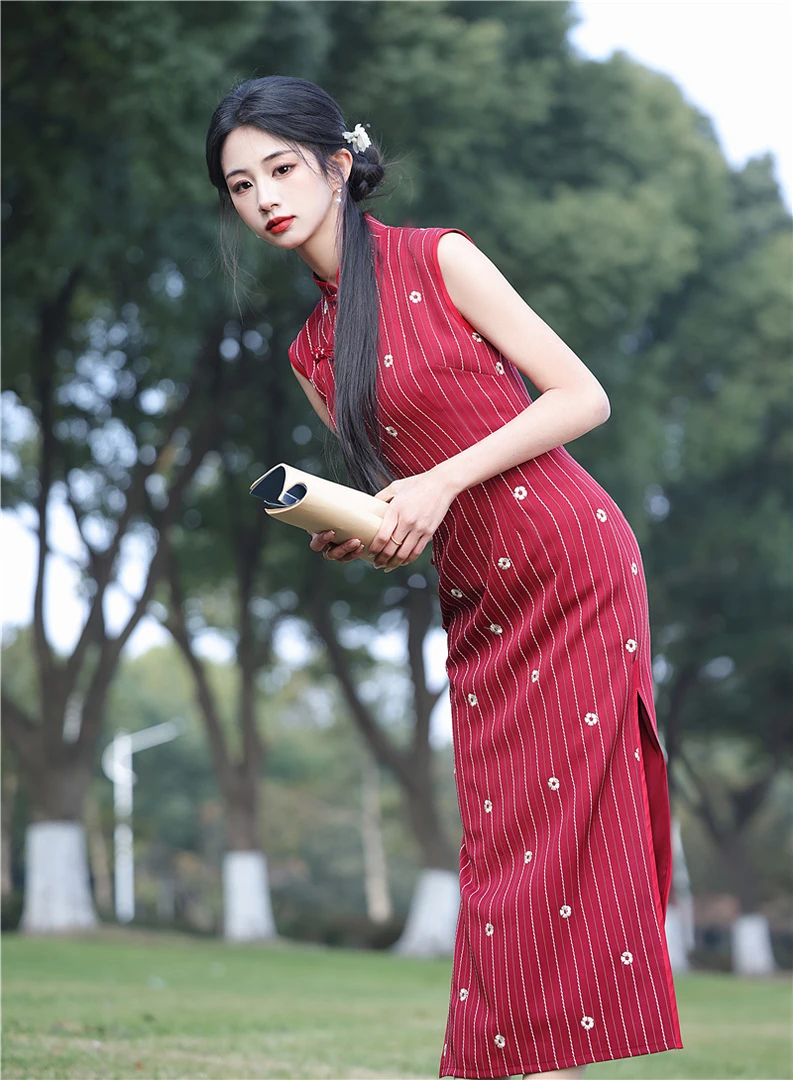 中式红色条纹长款刺绣文艺风复古旗袍2025日常修身显瘦夏季新款