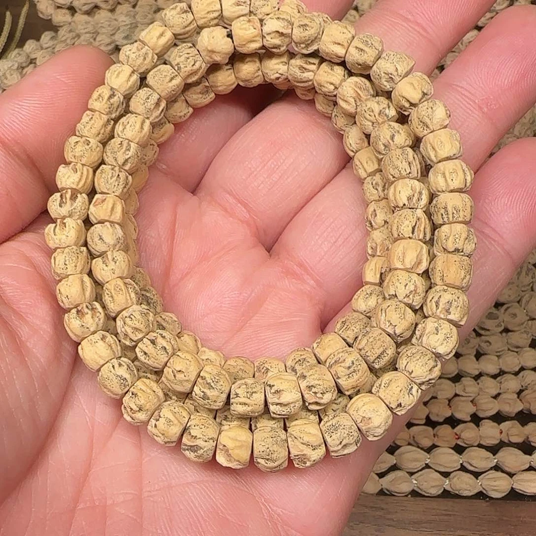 柏香籽/百香籽吊坠