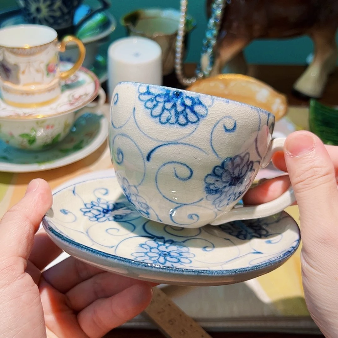 咖啡杯和咖啡杯也要注意身体