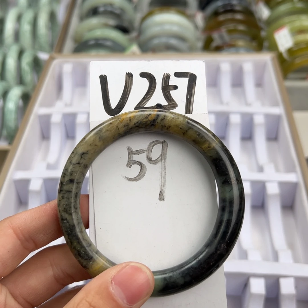 岫玉手镯未镶嵌天然岫玉微瑕