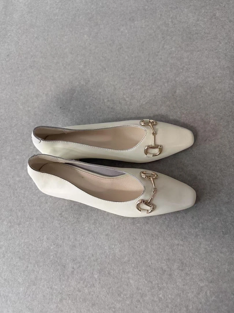 4.春夏秋款鞋子气质时尚休闲百搭女士尖头跟鞋休闲女款舒适白色