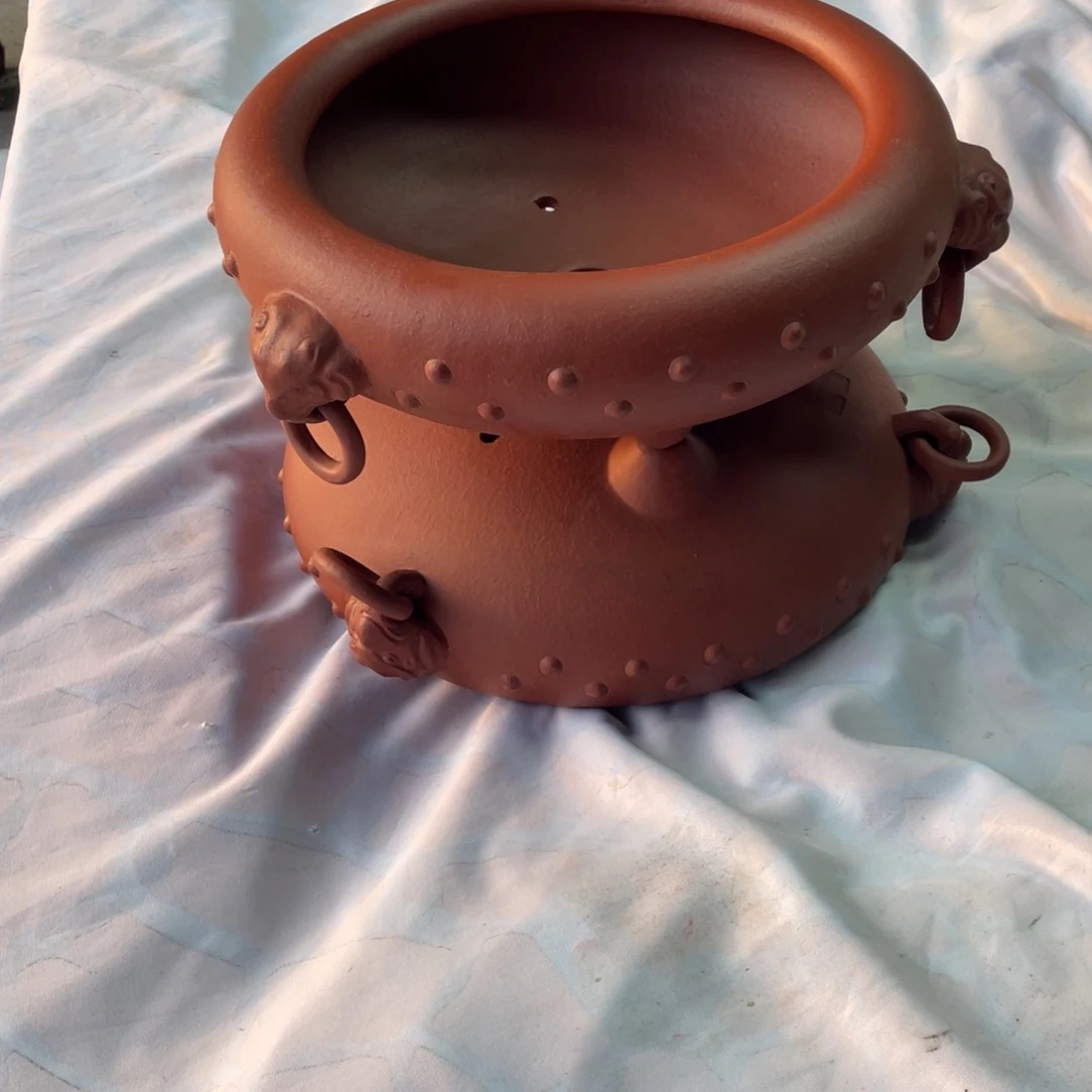 特价处理紫砂两只