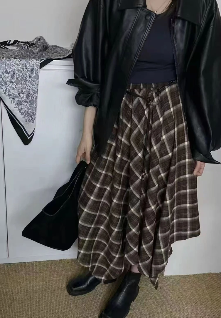 挪威森林~不规则格纹半身裙女装秋季复古高腰超好看长裙