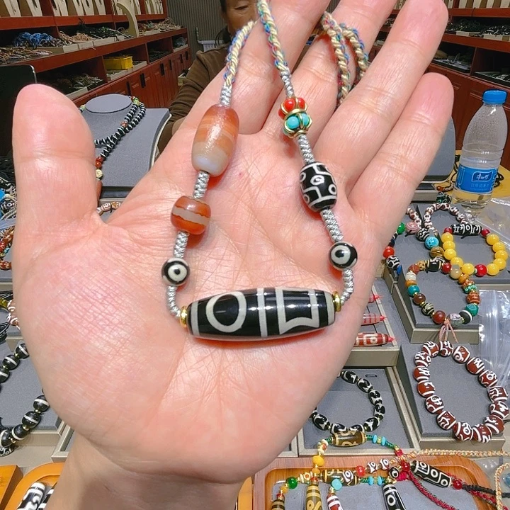 未镶嵌玛瑙/玉髓珠宝奇石