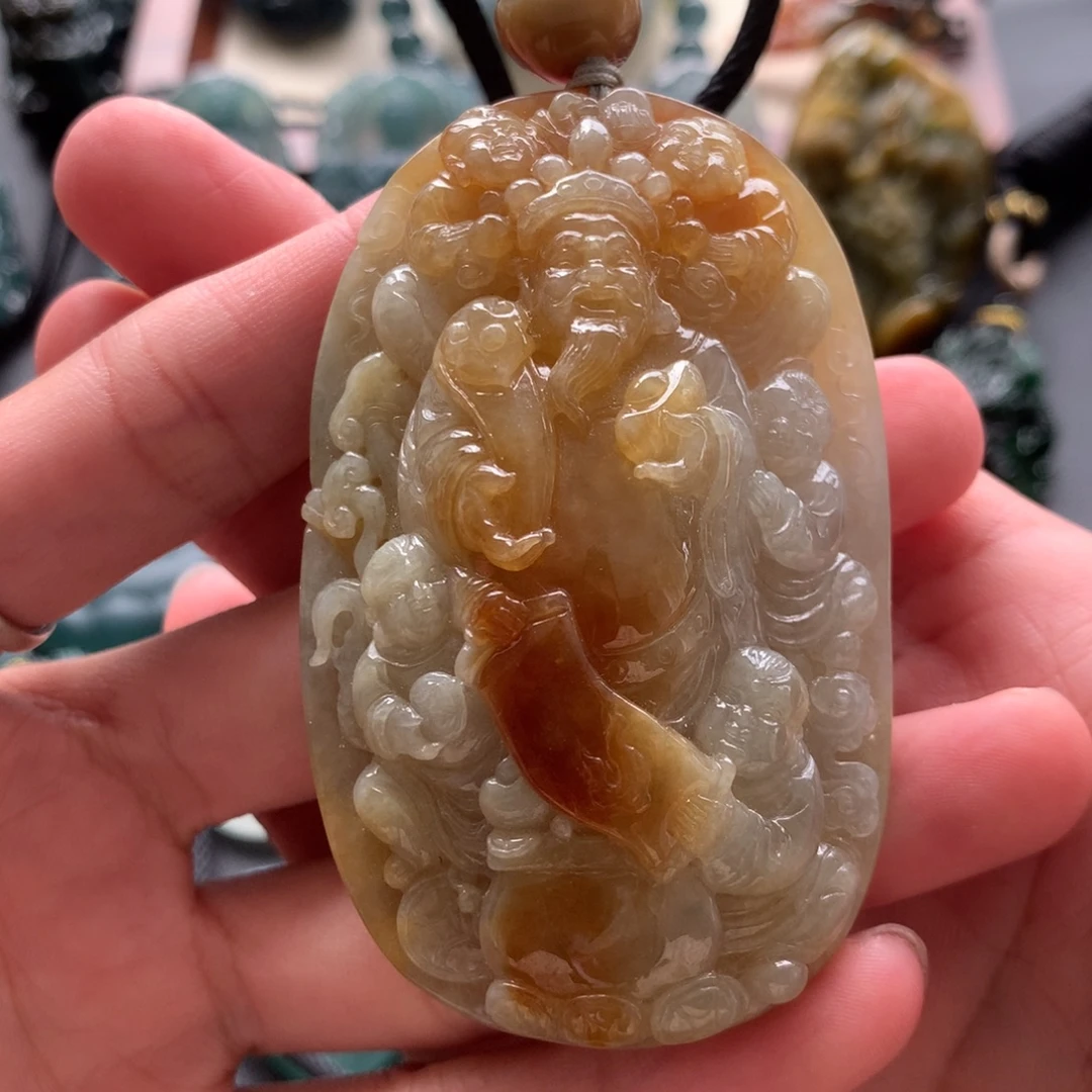 黑***辉翡翠未镶嵌颈饰财神