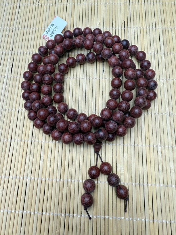 064沉木圆珠手串