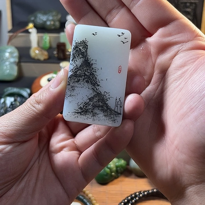 和田玉未镶嵌颈饰