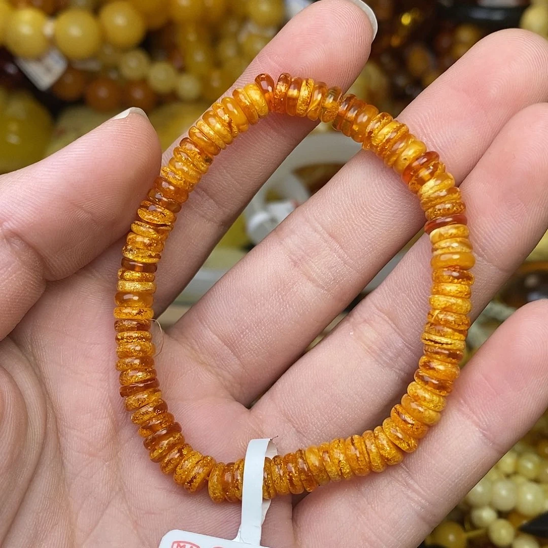 未镶嵌琥珀珠宝奇石