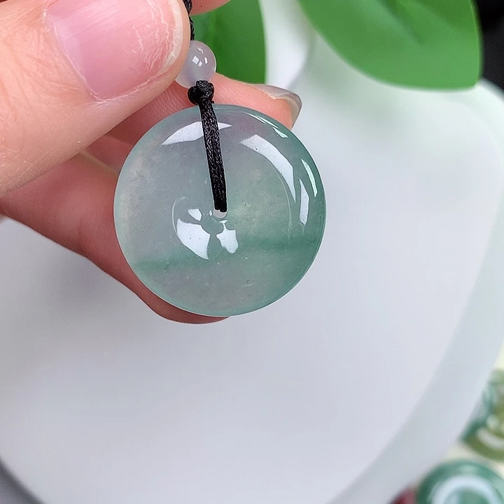 颈饰未镶嵌翡翠54；